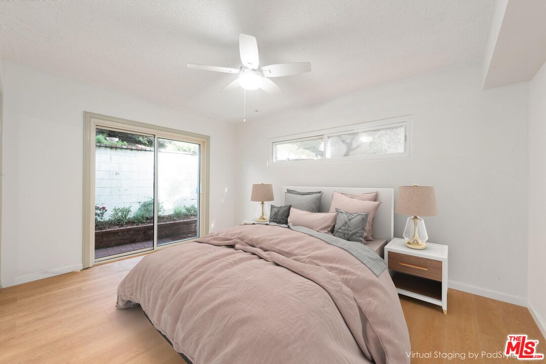 8335 W Manchester Ave Unit: B