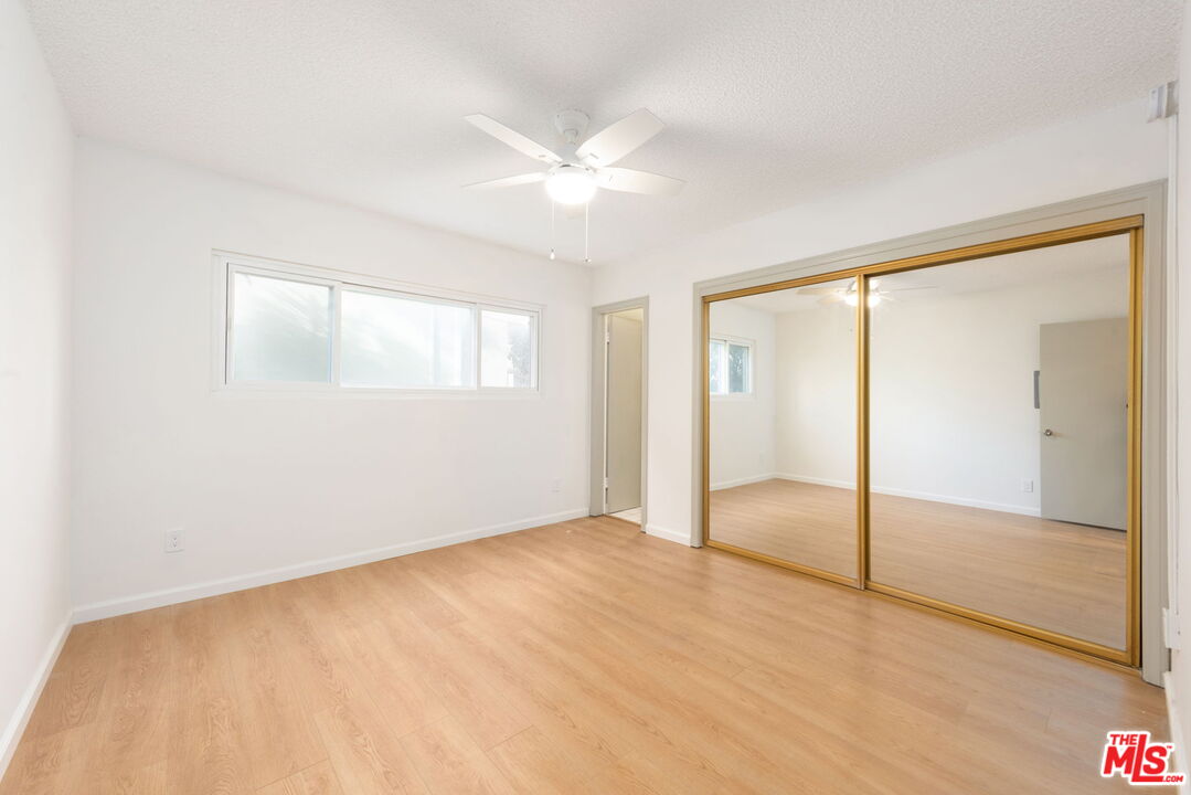 8335 W Manchester Ave Unit: B