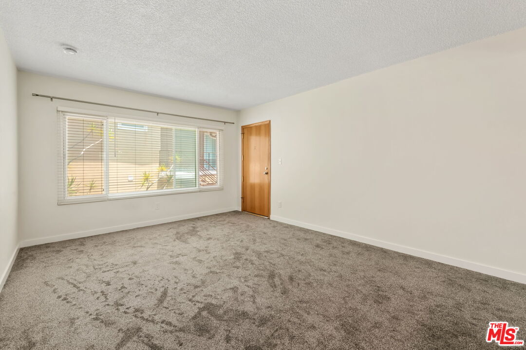 8335 W Manchester Ave Unit: D