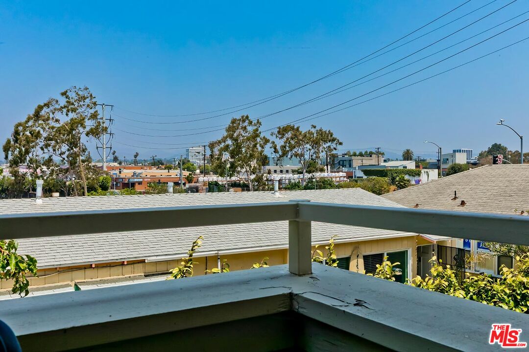 1754 11th St Unit: 104