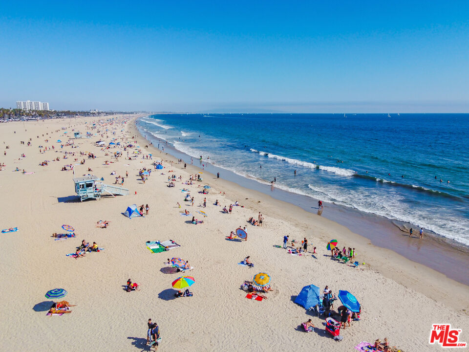 1754 11th St Unit: 104