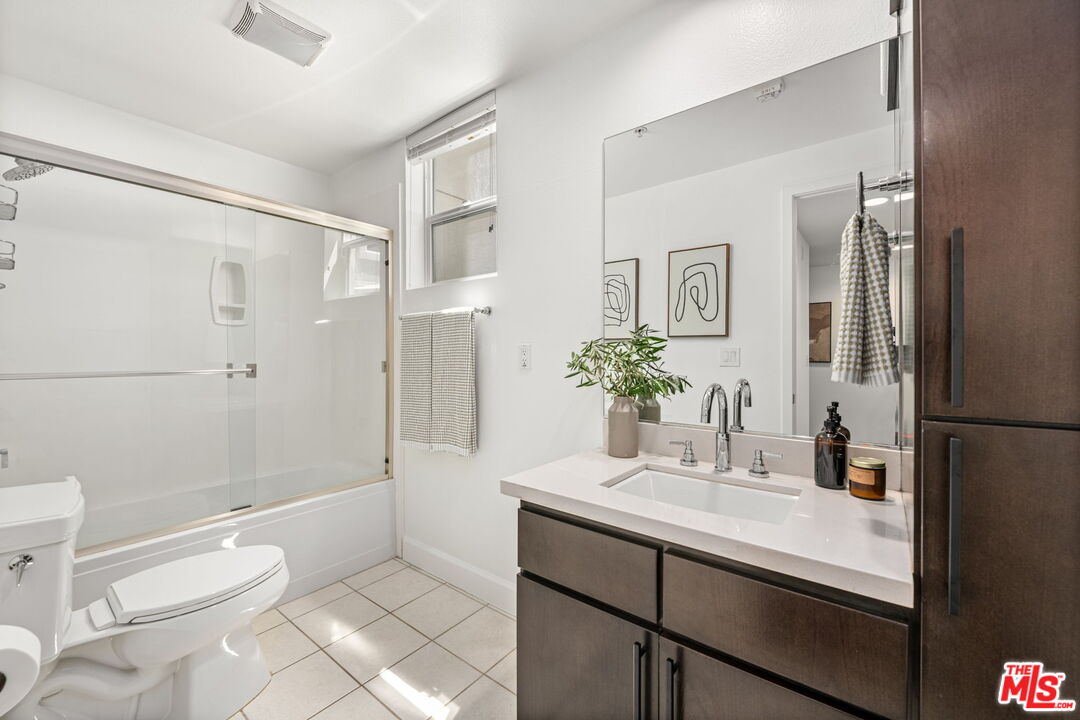 4644 Coldwater Canyon Ave Unit: 103