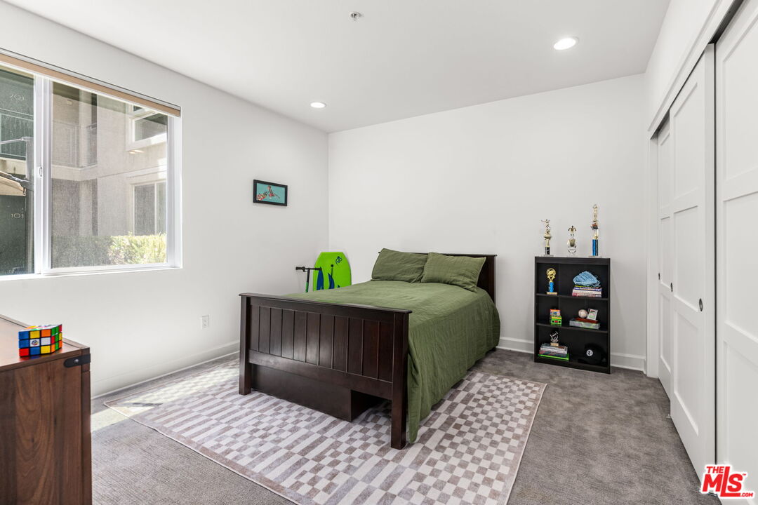 4644 Coldwater Canyon Ave Unit: 103