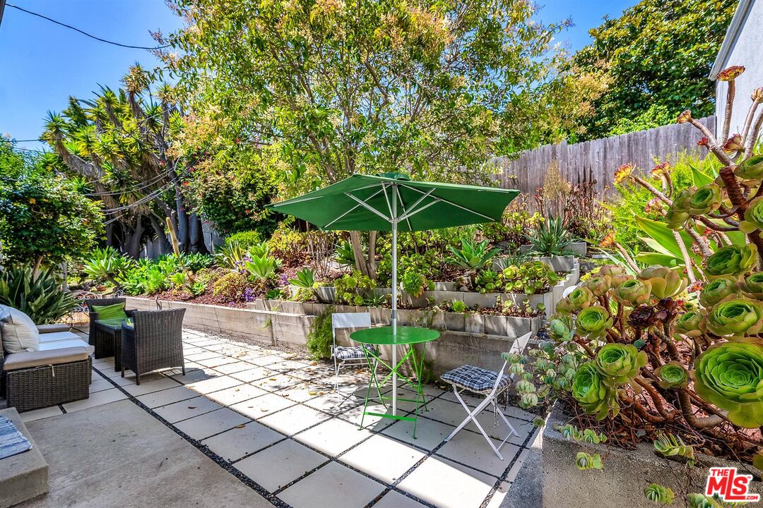 1229 Smithwood Dr