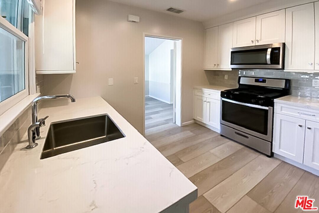 1229 Smithwood Dr