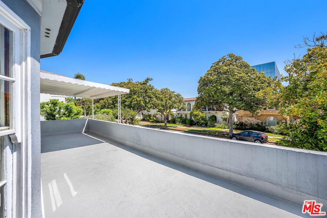 1229 Smithwood Dr