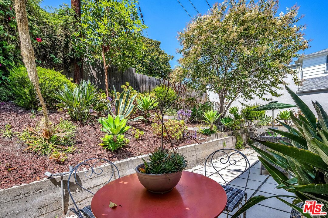 1229 Smithwood Dr