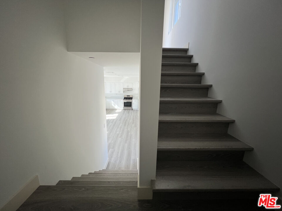 8640 Baring Cross St