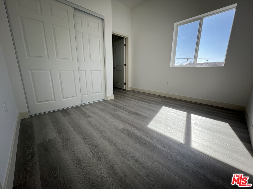 8640 Baring Cross St