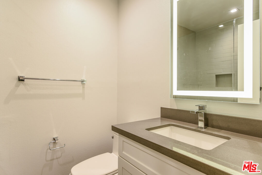 610 N Orlando AVE Unit: 204