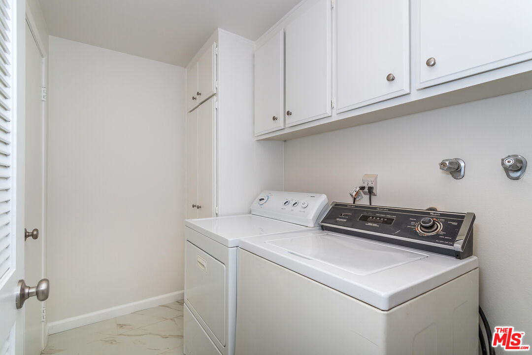1201 Roxbury Dr Unit: 106