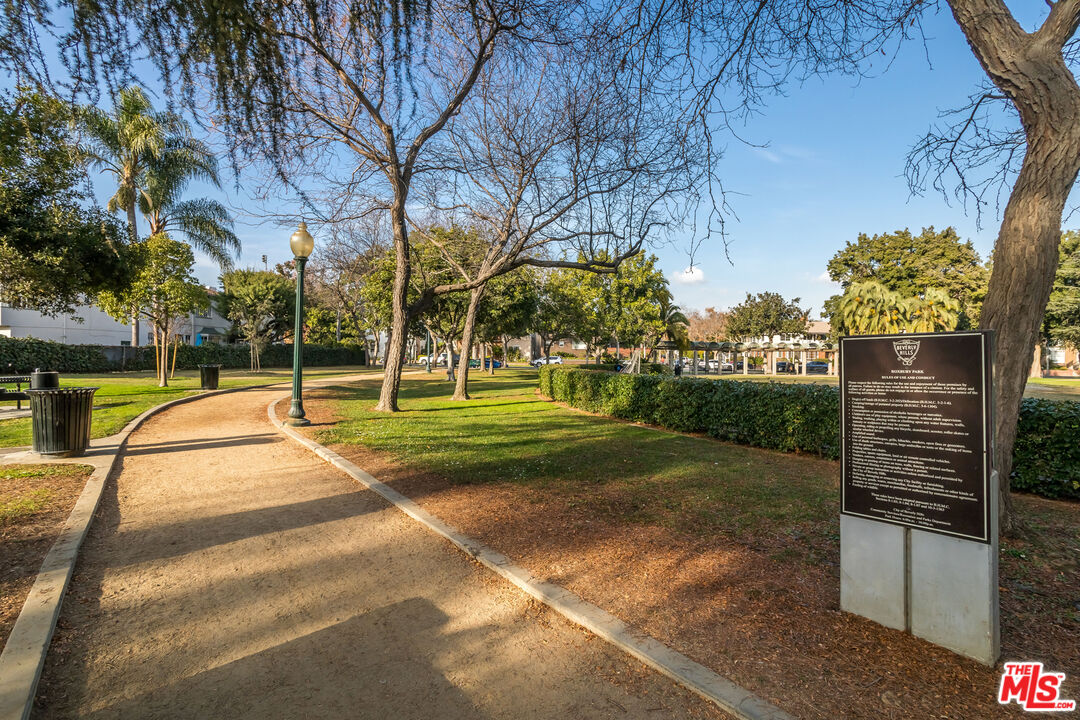 1201 Roxbury Dr Unit: 106