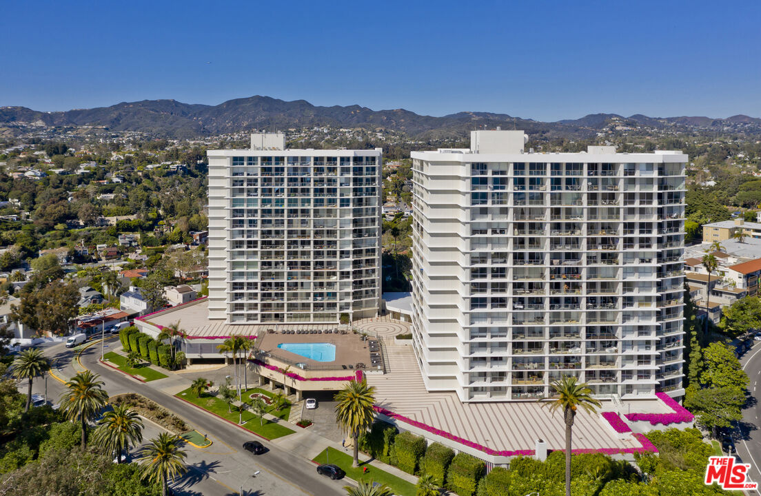 201 Ocean Ave Unit: 1505B