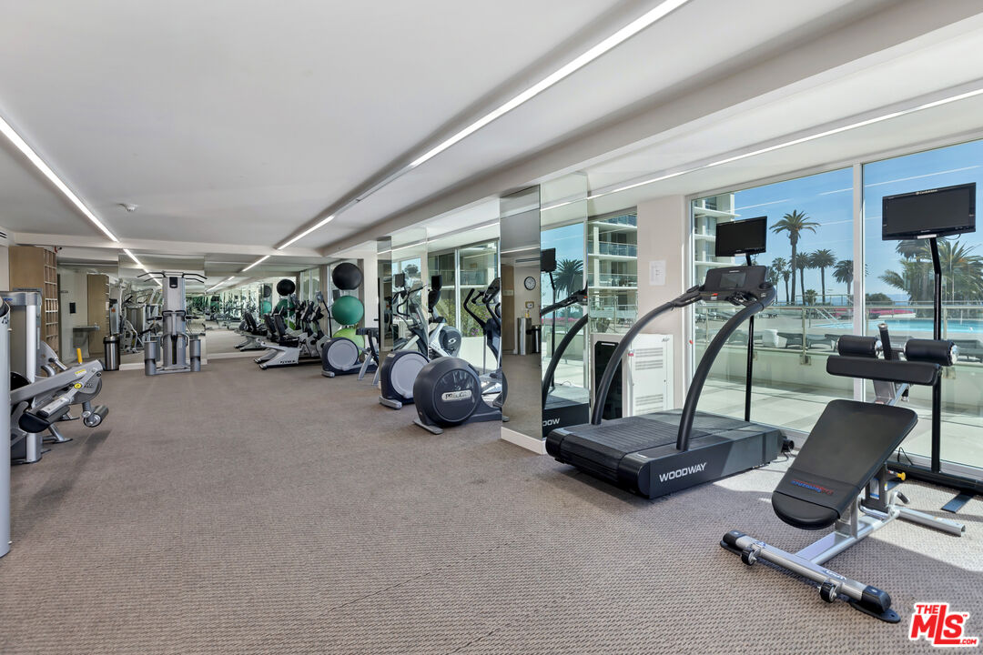 201 Ocean Ave Unit: 1505B