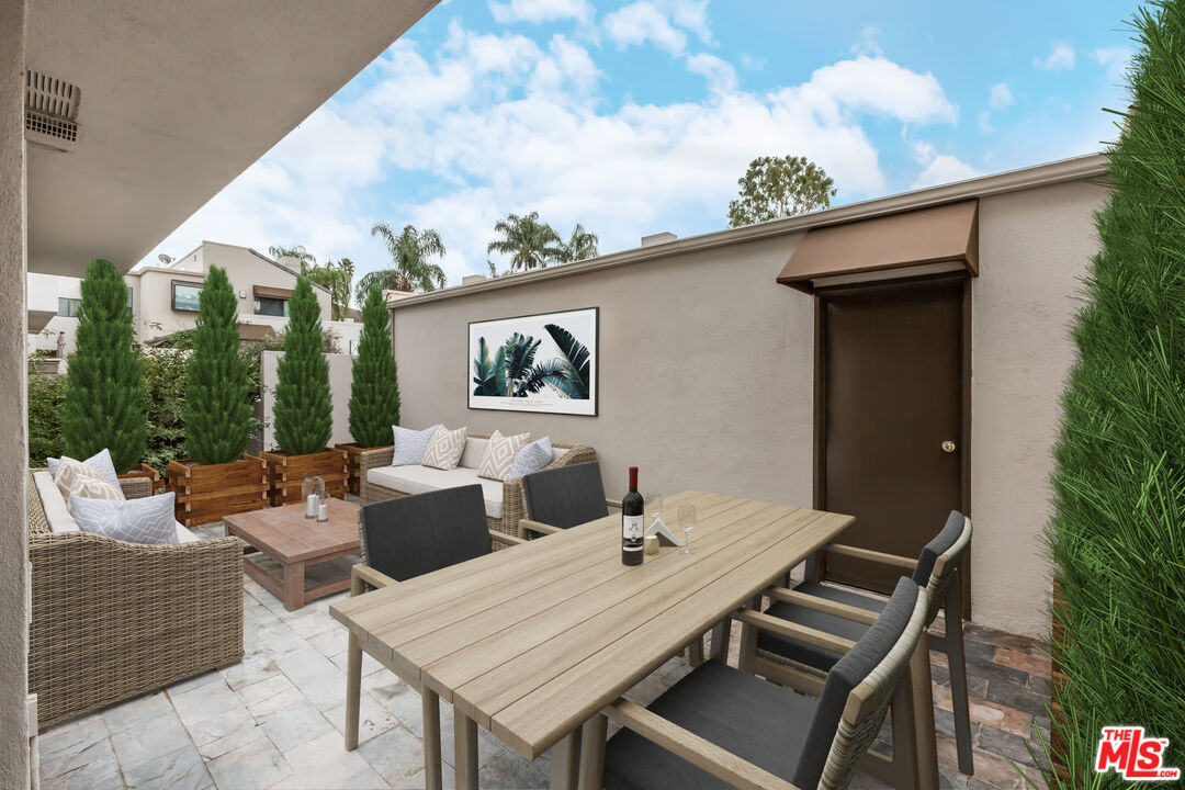 4273 Las Virgenes Rd Unit: 6