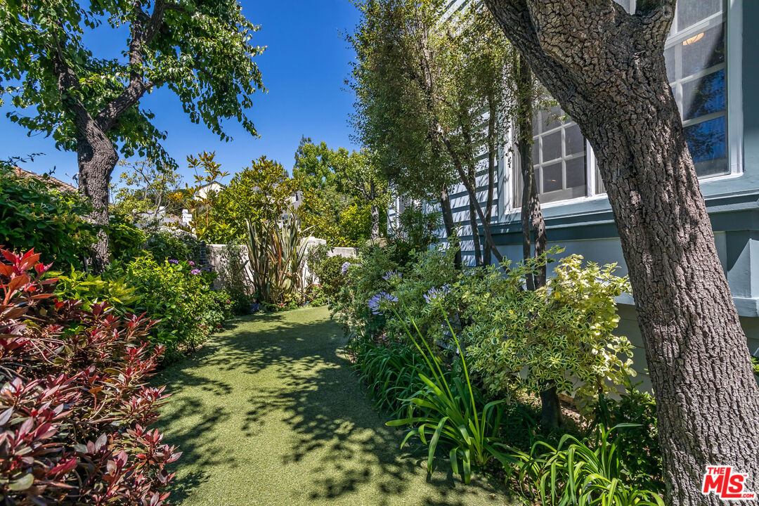 11742 Ipswich Ct