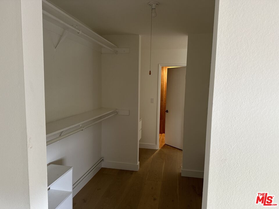 630 Raymond Ave Unit: 5