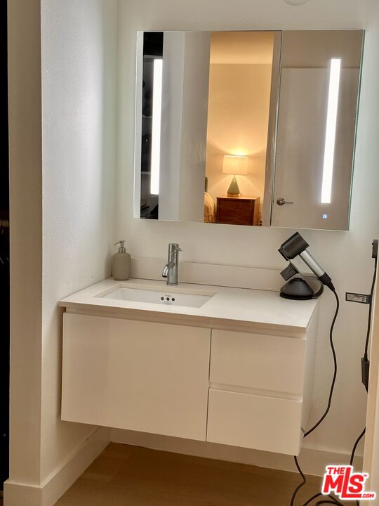 630 Raymond Ave Unit: 5