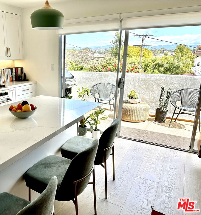 630 Raymond Ave Unit: 5