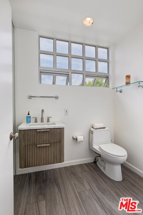 2336 28th St Unit: F