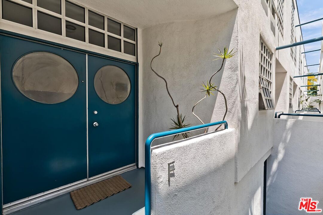 2336 28th St Unit: F