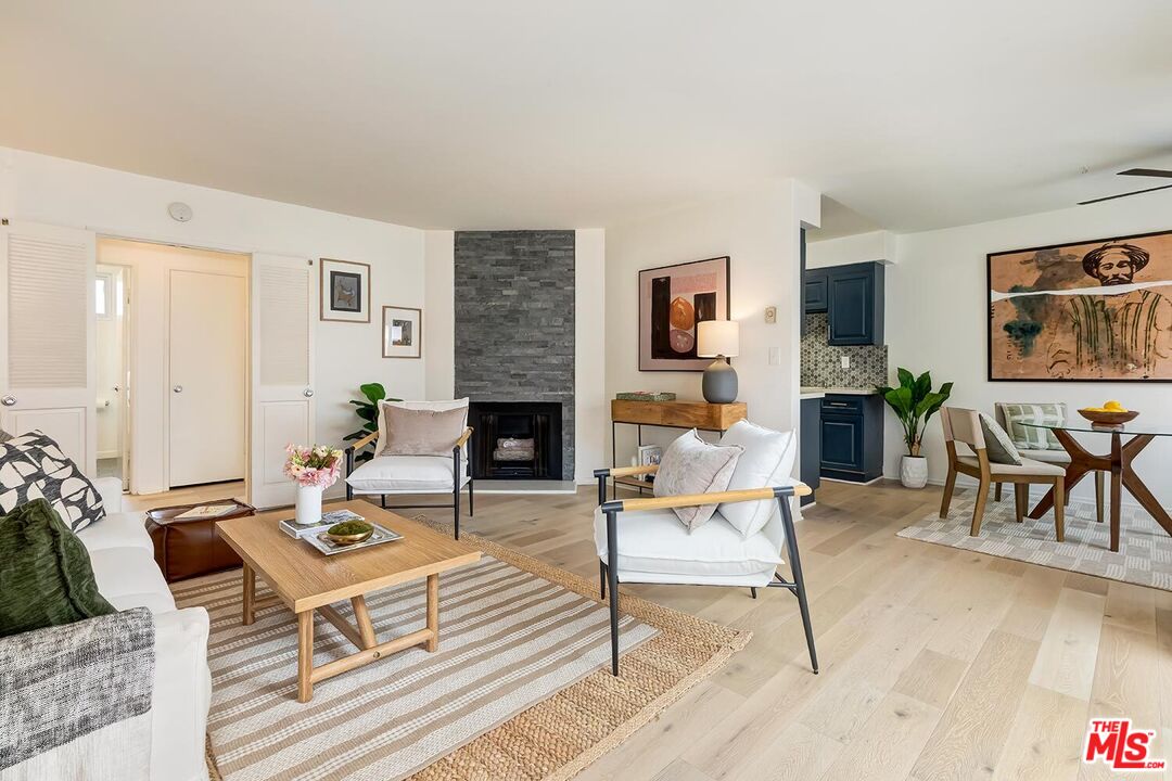 914 Lincoln Blvd Unit: 307