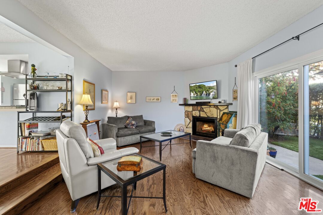 2701 Voorhees Ave Unit: 3