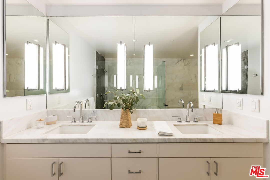 1705 Ocean Ave Unit: 205