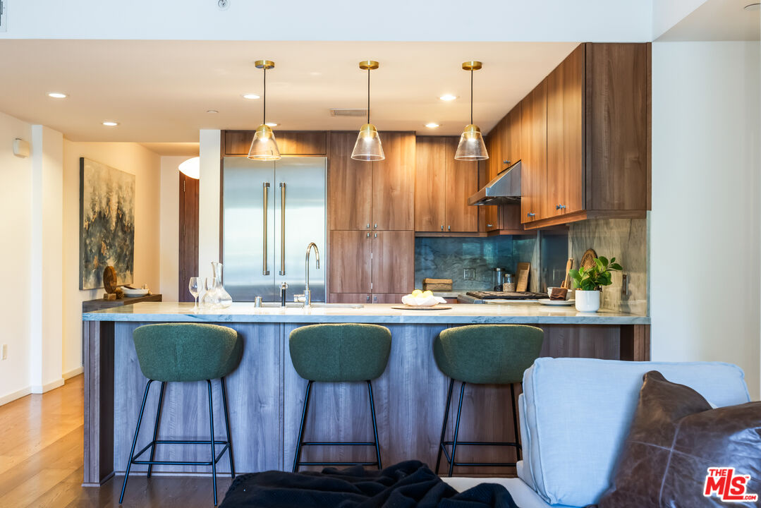 1705 Ocean Ave Unit: 205