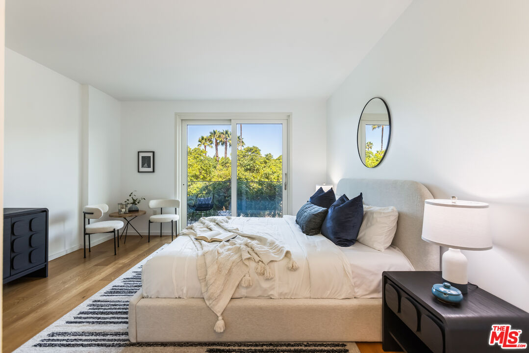 1705 Ocean Ave Unit: 205