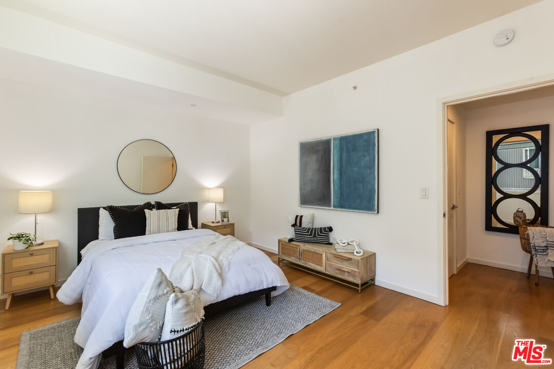 1705 Ocean Ave Unit: 205