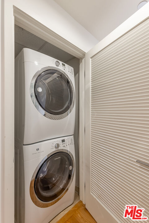 1705 Ocean Ave Unit: 205