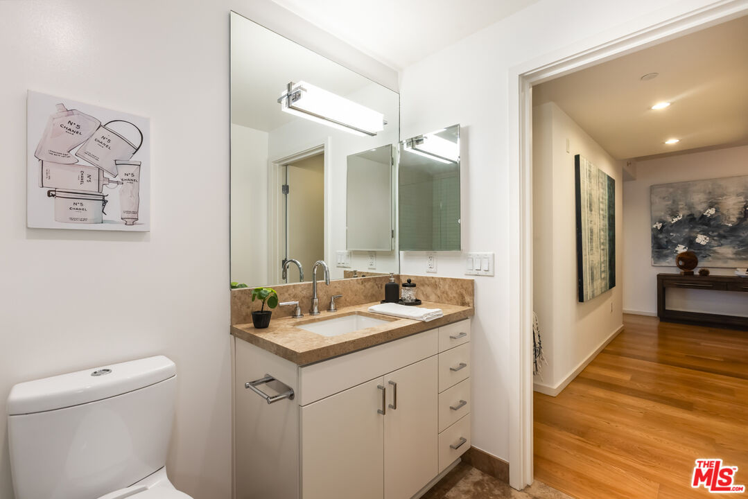 1705 Ocean Ave Unit: 205