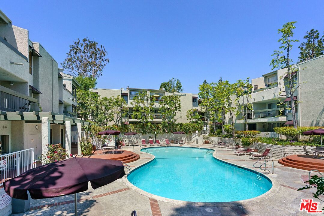 4900 Overland Ave Unit: 295