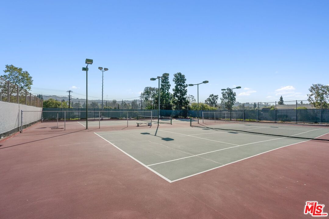 4900 Overland Ave Unit: 295