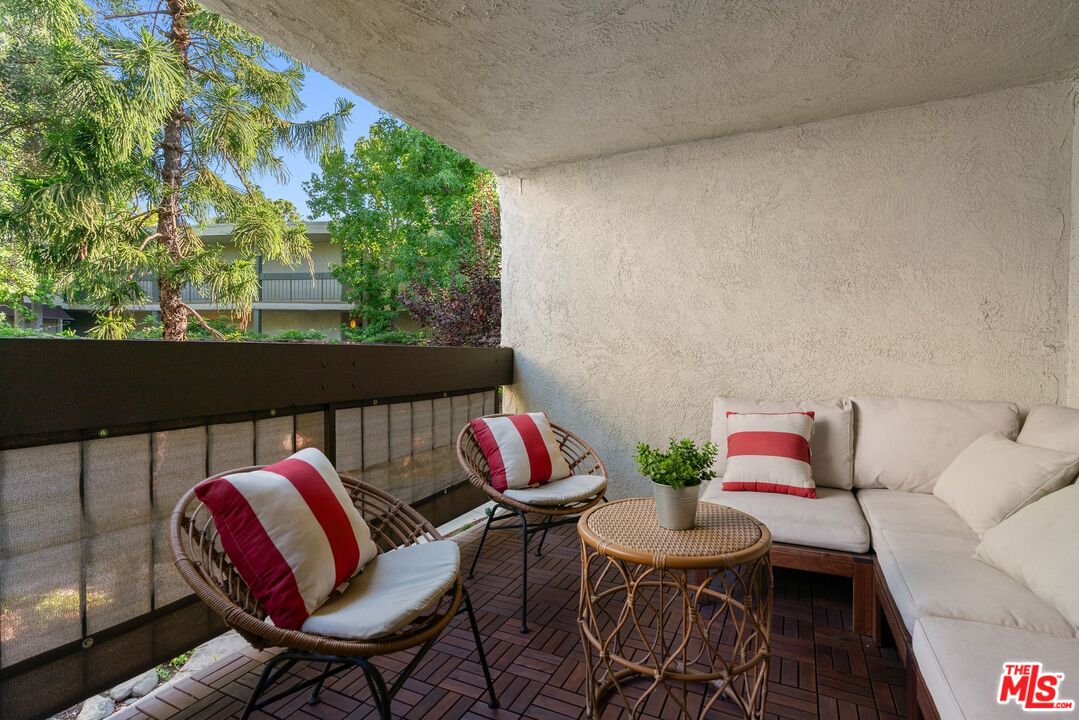 4900 Overland Ave Unit: 295