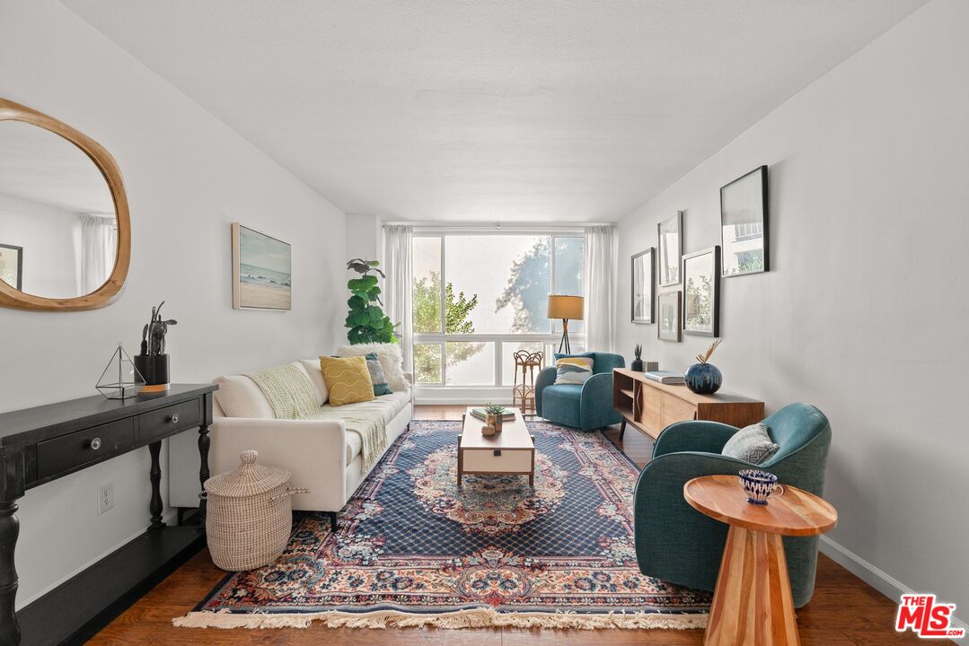 4900 Overland Ave Unit: 295