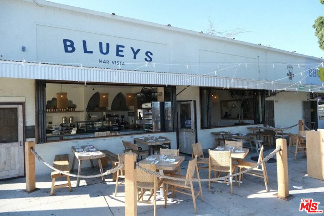 12530 Venice Blvd Unit: 8