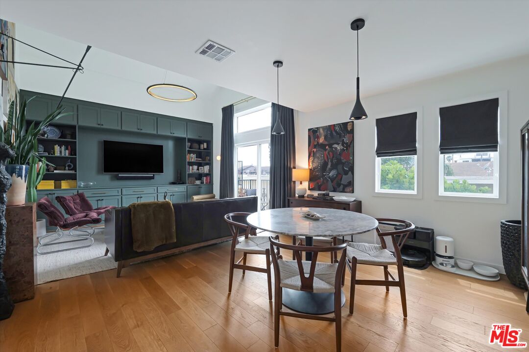 12530 Venice Blvd Unit: 8