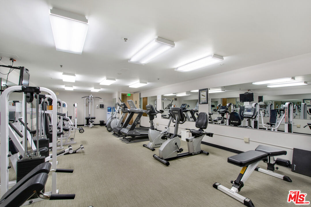 515 Ocean Ave Unit: 402S