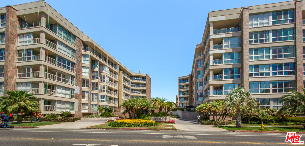 515 Ocean Ave Unit: 402S