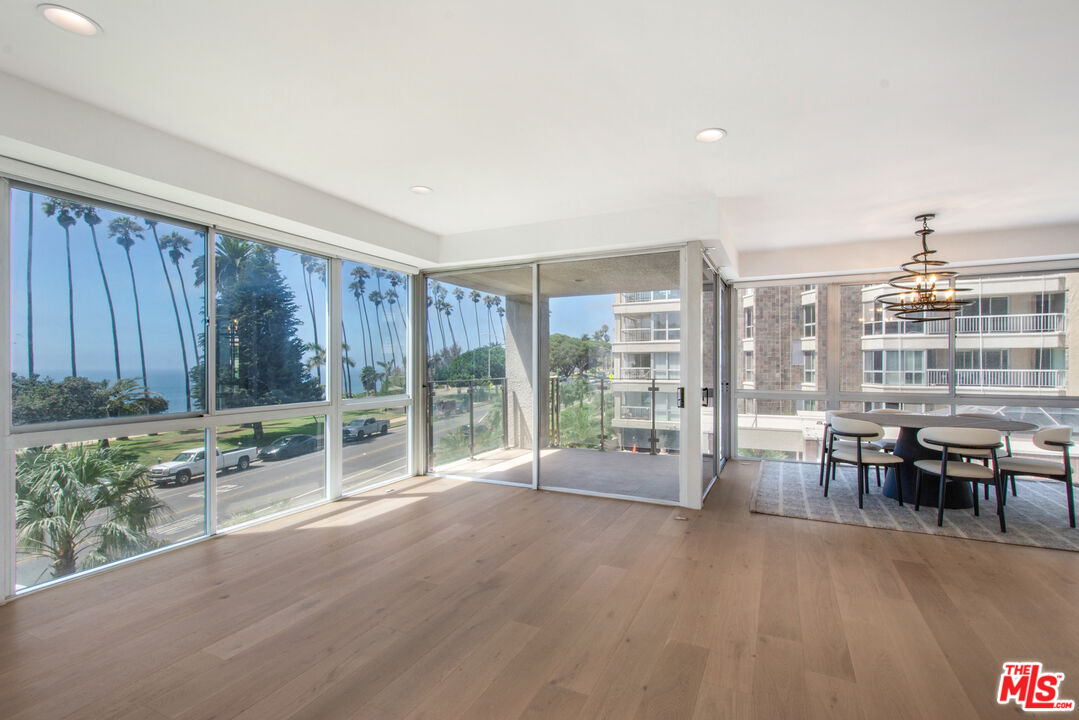 515 Ocean Ave Unit: 402S