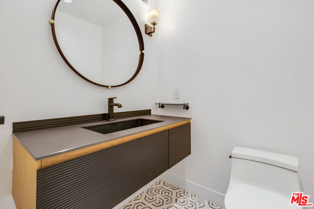 515 Ocean Ave Unit: 402S