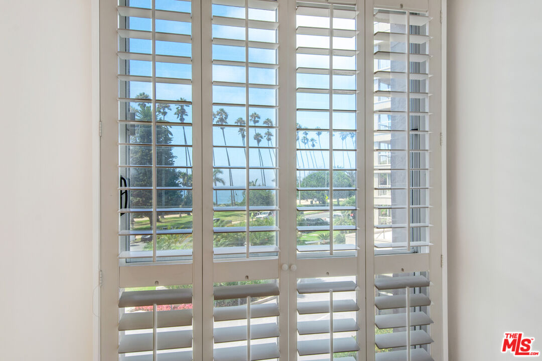 515 Ocean Ave Unit: 402S