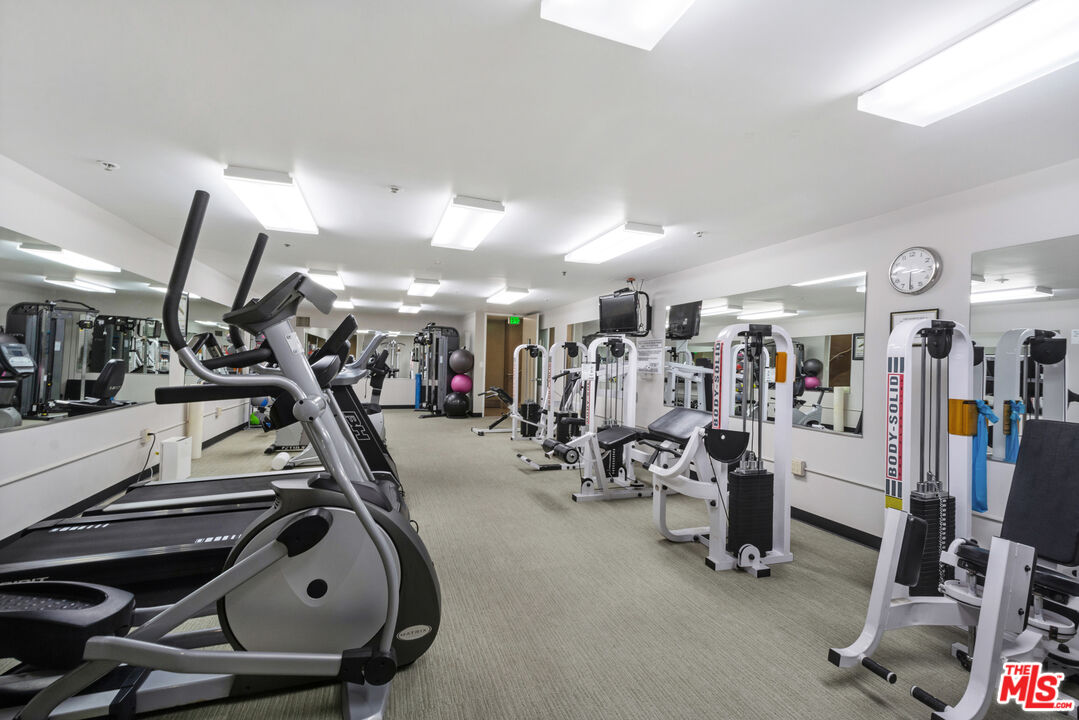 515 Ocean Ave Unit: 402S