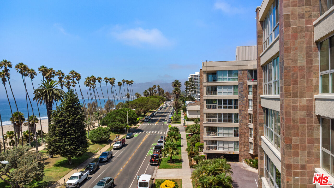 515 Ocean Ave Unit: 402S