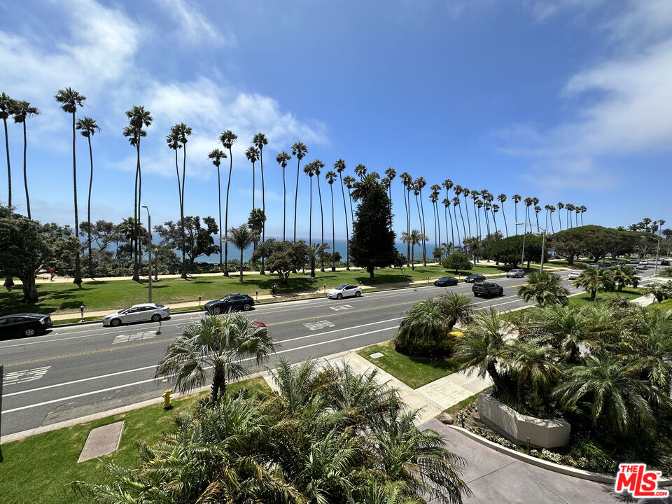 515 Ocean Ave Unit: 402S