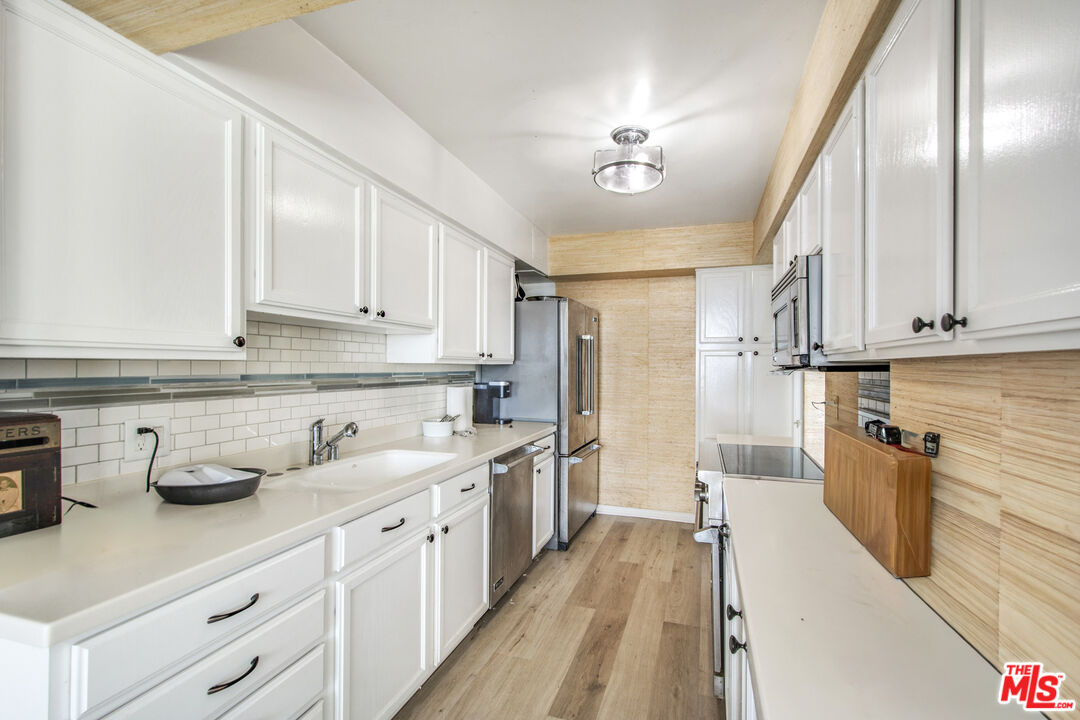 201 Ocean Ave Unit: 1103P