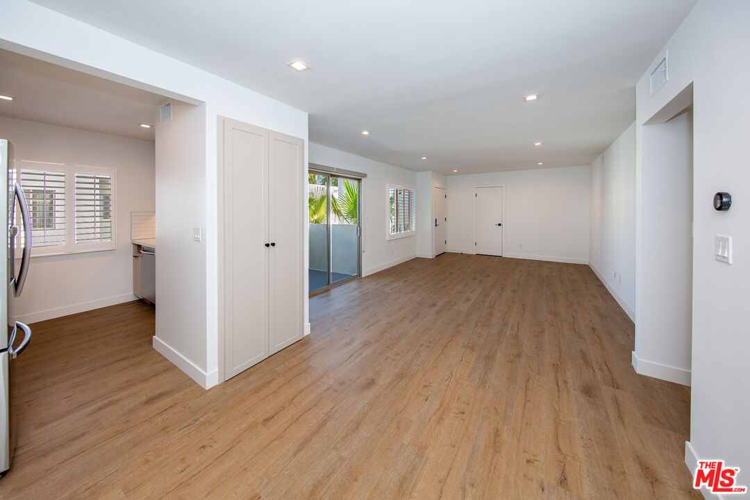 628 N Orlando AVE Unit: 4