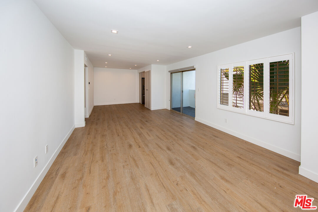 628 N Orlando AVE Unit: 4